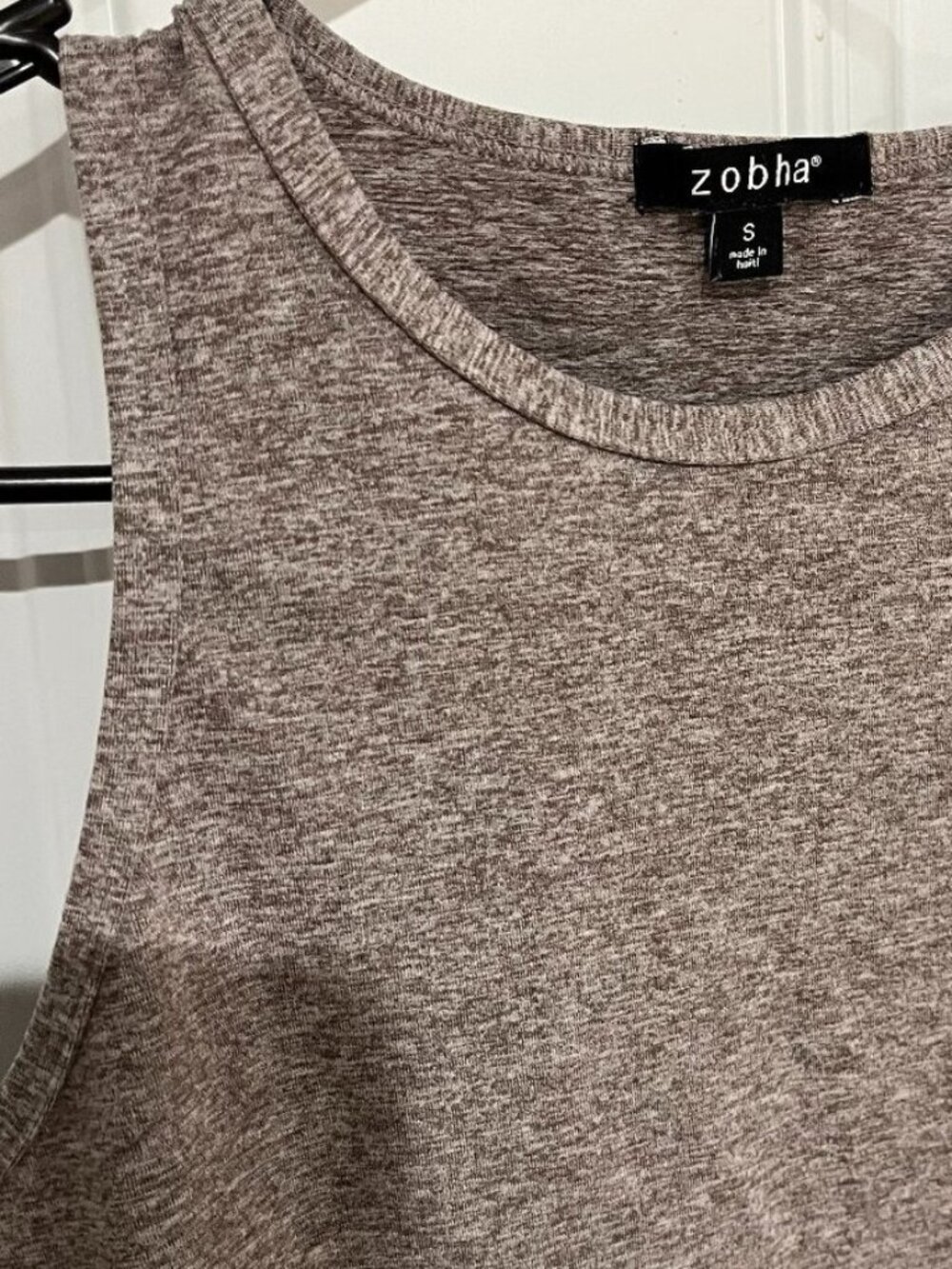 Crop Tank Top - Picture 2 of 3